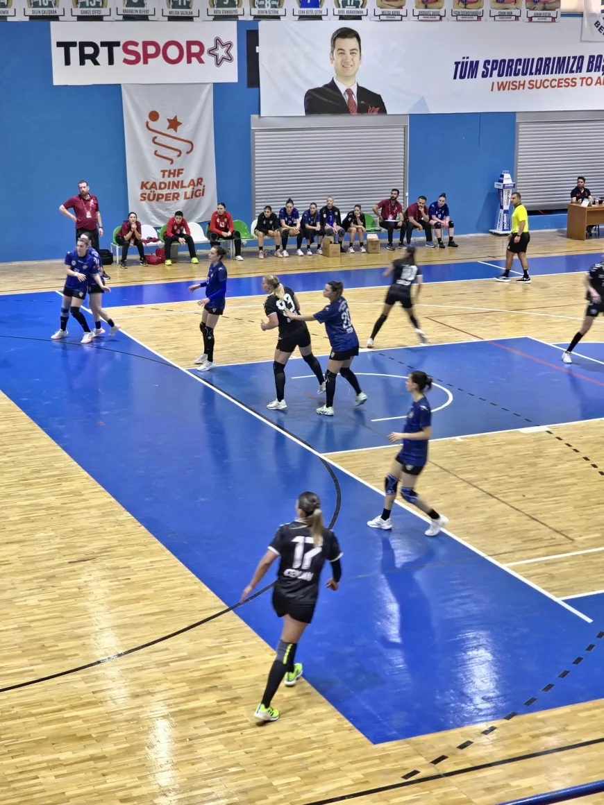 Hentbolde  Yalıkavakspor 31- Odunpazarı SK 27