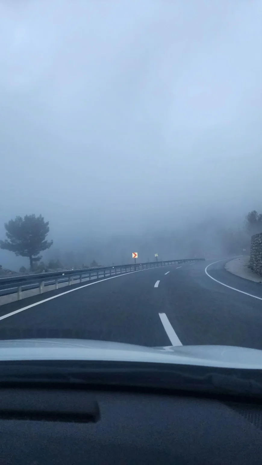 MUĞLA-DENİZLİ KARAYOLUNDA SAĞANAK VE SİS UYARISI