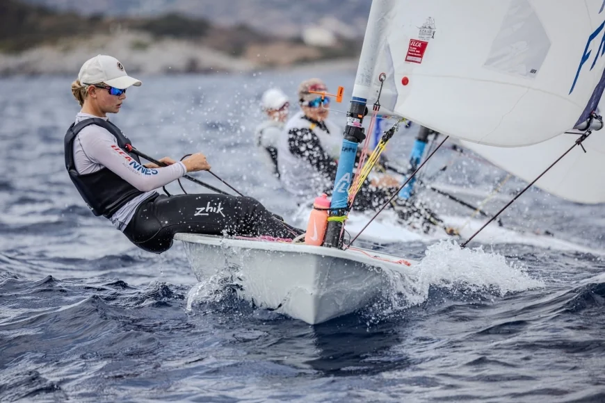 BODRUM’DA YELKENLER KIYASIYA YARIŞIYOR! 42 ÜLKEDEN SPORCULAR RÜZGÂRLA MÜCADELE EDİYOR