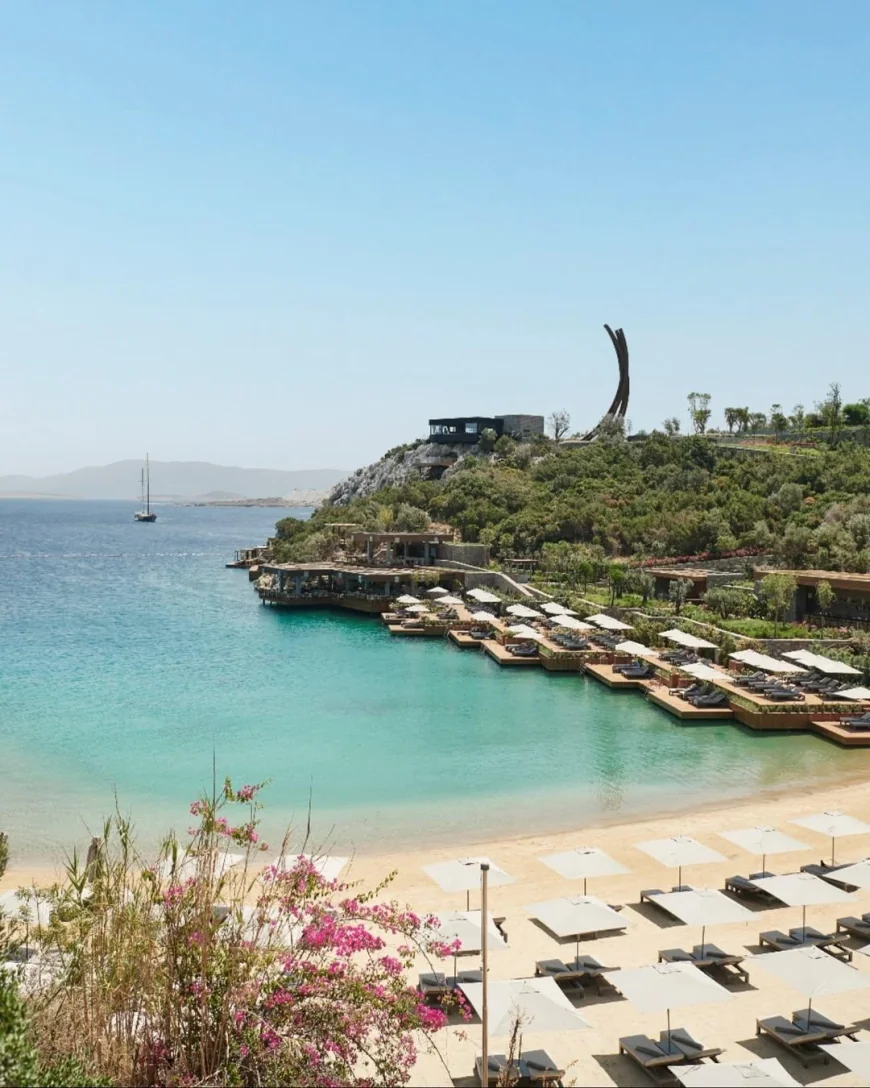 BODRUM VE FETHİYE'DEN 2 TÜRKİYE’DEN DÖRT RESORT OTEL AVRUPA’NIN EN İYİ 25’İ ARASINDA