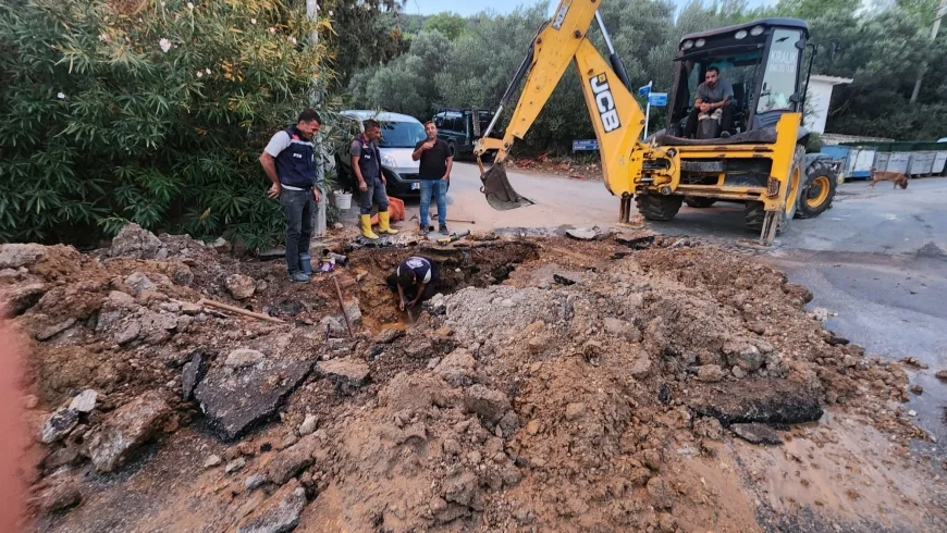 TORBA’DA İSALE HATTI YİNE PATLADI! VATANDAŞ İSYANDA